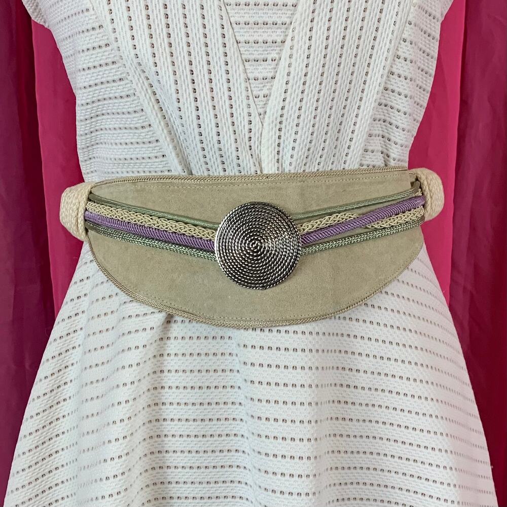 Vintage ione for coastlines suede and rope hook belt, med
